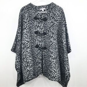 Isaac Mizrahi! Live! Black Gray Animal Print Poncho Coat